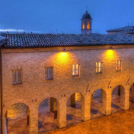 B&B Le Stanze Del Chiostro Serra de' Conti ภายนอก รูปภาพ